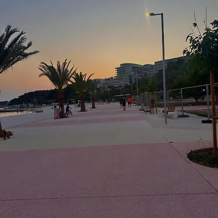 Dora Sunset Sea View With Balcony Apartment Split